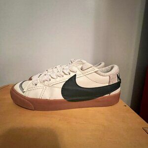 GUC NIKE Blazer Low 77 Jumbo WNTR "Pro-Green" Mens Size 8/Women's Size 9.5